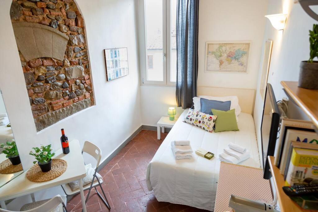 La Stanza Da Vinci Nel Centro Di Firenze Apartment Bagian luar foto
